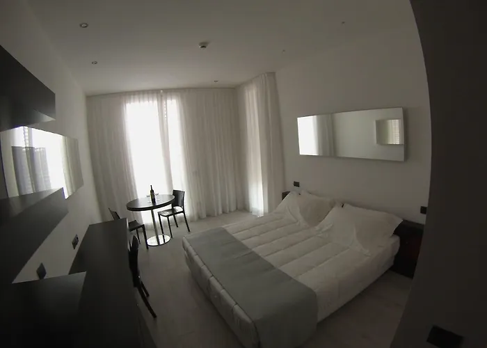 Szálloda Blue Shades 4*