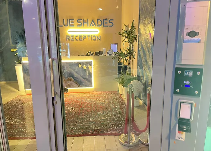 Blue Shades 4* Pisa