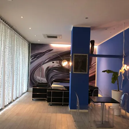 Blue Shades Πίζα