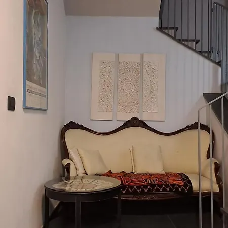 Blue Shades Πίζα