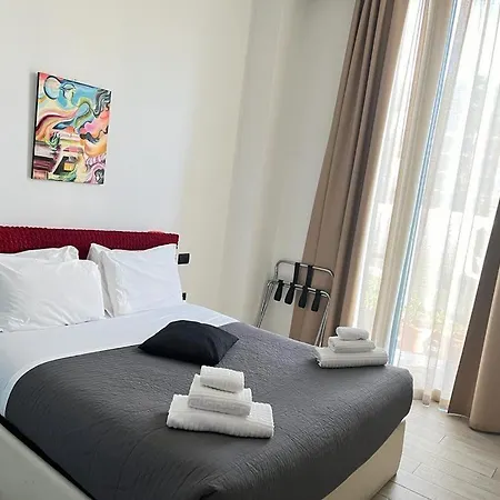 Hotel Blue Shades 4*