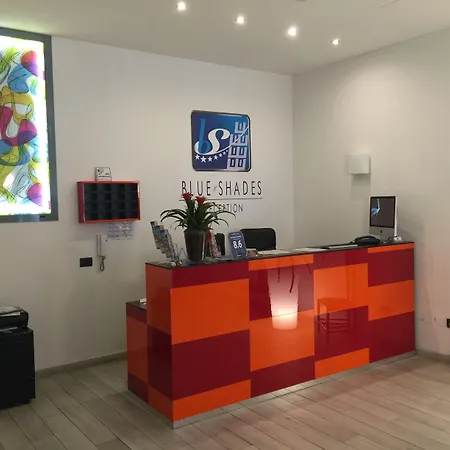 Blue Shades 4* Πίζα