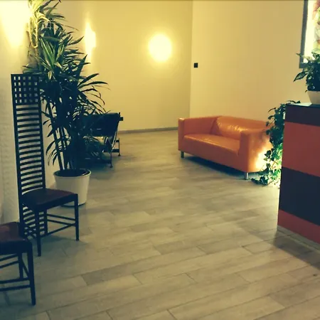 Blue Shades Ξενοδοχείο 4*