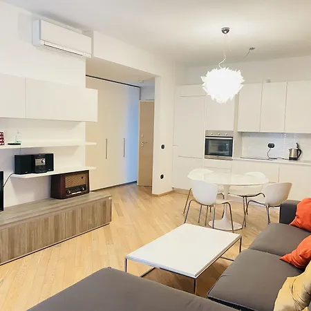 Hotel Blue Shades 4*