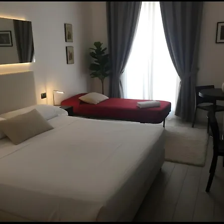 Ξενοδοχείο Blue Shades