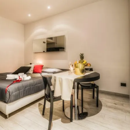 Ξενοδοχείο Blue Shades