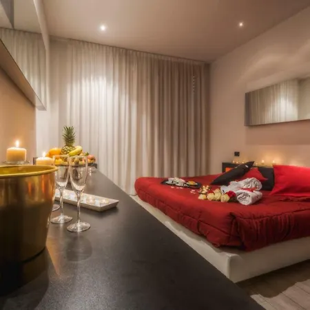 Blue Shades Ξενοδοχείο 4*