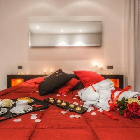 Blue Shades Hotel Piza