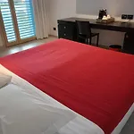 Hotel Blue Shades