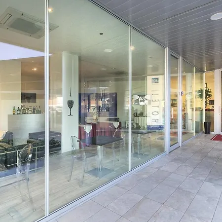 Blue Shades Hotel